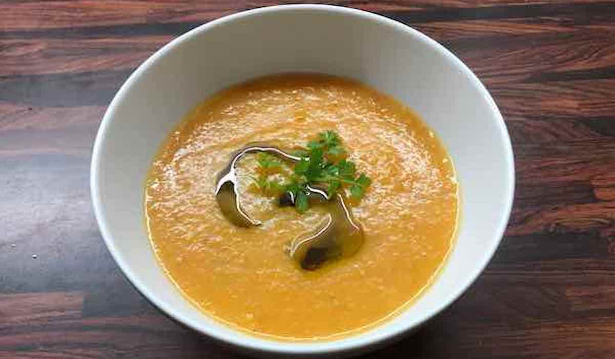 Karotten - Orangen mit Ingwer-Suppe